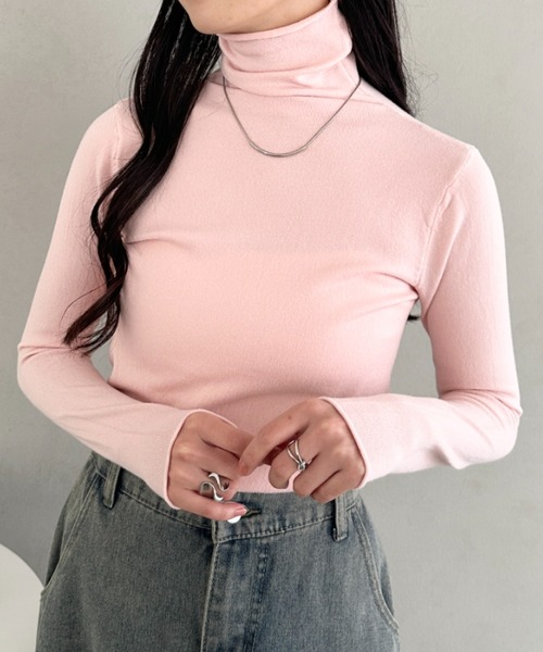 CLEA(クレア)の「タートルネックトップス(Tシャツ/カットソー・レディース・ネイビー/オレンジ/ブラウン/ワインレッド/ライトグレー/ホワイト/ブラック/アイボリー/チャコールグレー/グレー/ピンク/ラベンダー/ライトブルー/ライトイエロー/ライトグリーン・FREE)」の13枚目の写真