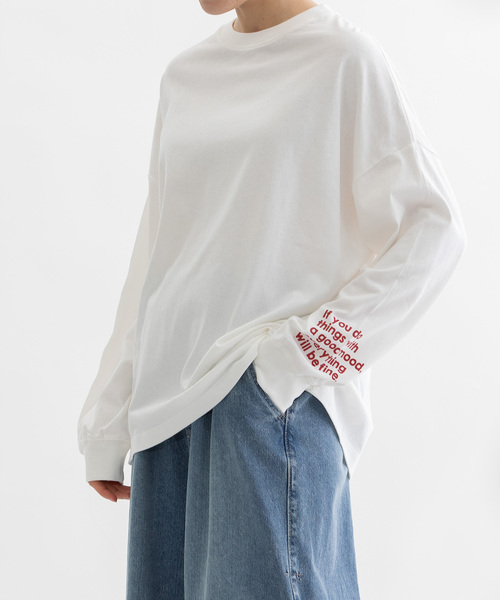 nop de nod(ノップドゥノッド)の「USコットン袖ロゴロングスリーブTシャツ(Tシャツ/カットソー・レディース・ブラック/オフホワイト/レッド/ダークブルー・M)」の2枚目の写真