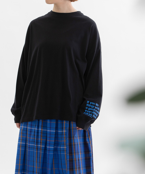 nop de nod(ノップドゥノッド)の「USコットン袖ロゴロングスリーブTシャツ(Tシャツ/カットソー・レディース・ブラック/オフホワイト/レッド/ダークブルー・M)」の22枚目の写真