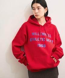 レディースのパーカー（レッド/赤色系・ワンポイント）ファッション