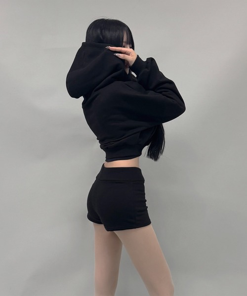 FOLLOWIN(フォロウィン)の「【 セットアップ 】ジップアップパーカー&ショートパンツ(セットアップ・レディース・グレー/チャコールグレー/ブラック/オートミール・FREE)」の12枚目の写真