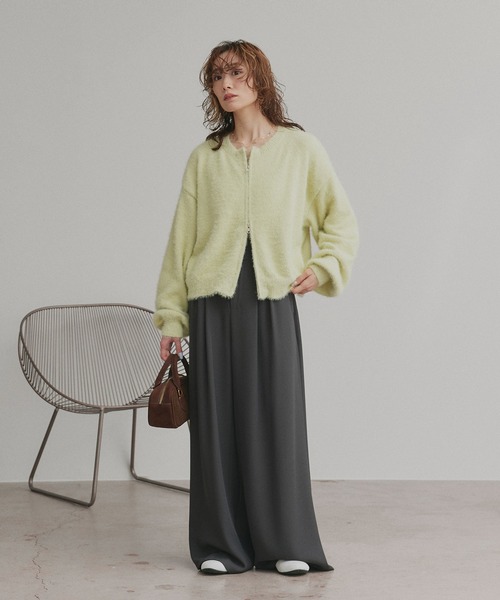 ad thie(アドティエ)の「ダブルジップ シャギーニット カーディガン(カーディガン/ボレロ・レディース・ブラック/グレー/レッド/オフホワイト・FREE)」の5枚目の写真