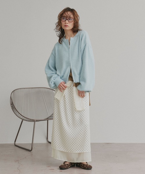 ad thie(アドティエ)の「ダブルジップ シャギーニット カーディガン(カーディガン/ボレロ・レディース・ブラック/グレー/レッド/オフホワイト・FREE)」の14枚目の写真