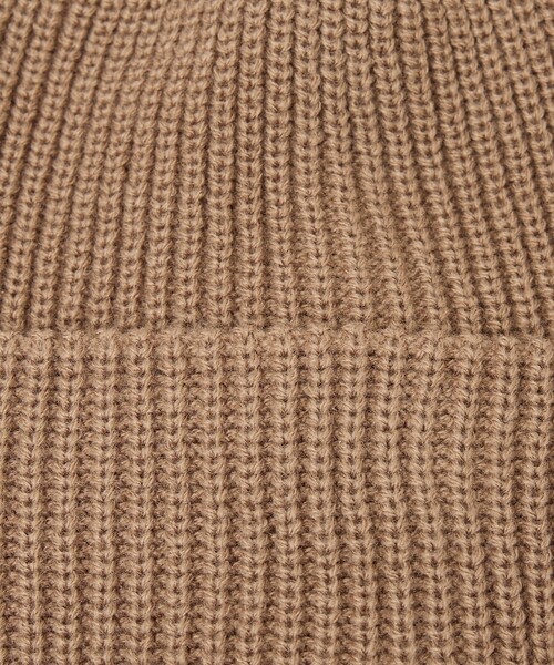 NANGA(ナンガ)の「【NANGA/ナンガ】BOX LOGO BULKY BEANIE/ビーニー/ニット帽/ユニセックス/N2532-3C059A(ニットキャップ/ビーニー・メンズ・グレー/ブラック/ベージュ/オレンジ/マスタード・フリー)」の13枚目の写真