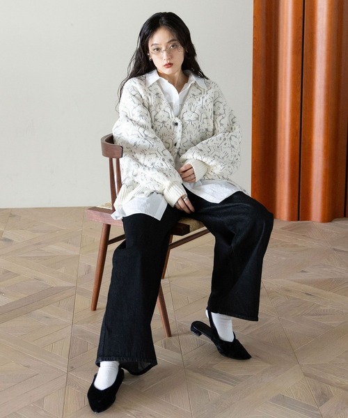 RAGEBLUE(レイジブルー)の「モールジャガードBIGカーディガン(カーディガン/ボレロ・レディース・ブラック/ホワイト/ピンク・FREE)」の4枚目の写真