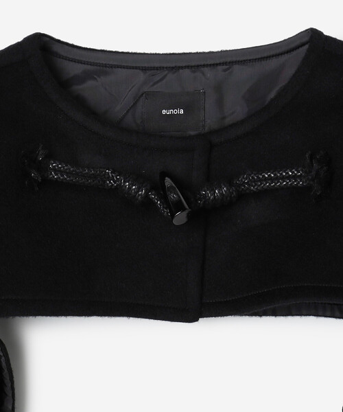 Bshop（ビショップ）の「eunoia | トグルボタン ショートボレロ WOMEN（その他アウター・レディース・ブラック・ONE）」の4枚目の写真