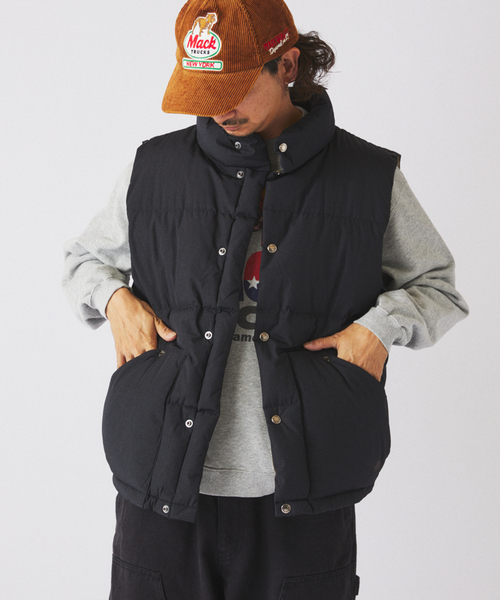 THE NORTH FACE(ザノースフェイス)の「THE NORTH FACE / ノースフェイス キャンプ シエラ ベスト ND92530(ダウンジャケット/コート・メンズ・ブラック/グリーン・MEDIUM/LARGE)」の8枚目の写真