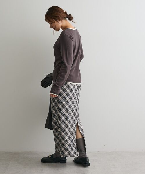 CRAFT STANDARD BOUTIQUE（クラフトスタンダードブティック）の「バイカラーパイピングプルオーバー（Tシャツ/カットソー・レディース・アイボリー/グレー/ブラウン・FREE）」の17枚目の写真