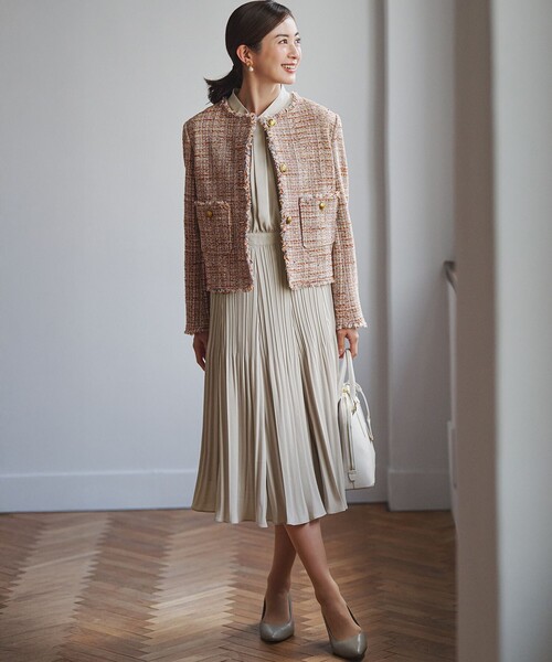 23区（ニジュウサンク）の「GIOLICAツイード ノーカラー ボタン ジャケット（その他アウター・レディース・ブラック系3/黄土色系3/ブルー系3・40/38）」の6枚目の写真