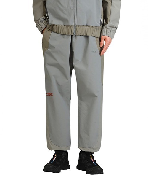 MAGIC STICK（マジックスティック）の「MAGIC STICK / マジックスティック：TONAL TECH JOGGER by UMBRO：25SS-MS3-020[WAX]（その他パンツ・メンズ・グレー系その他・L）」の10枚目の写真