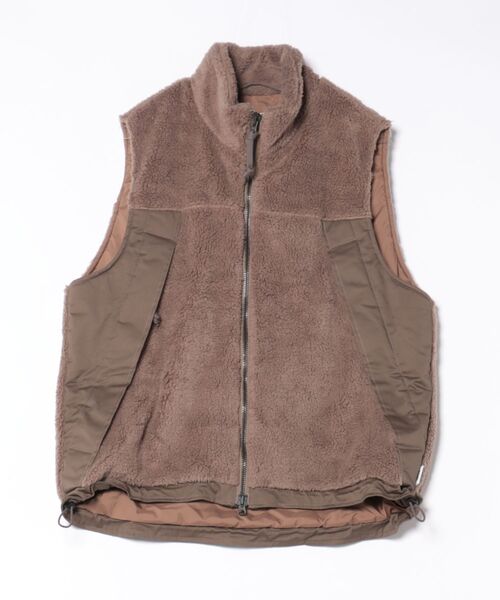 UNFRM OUTDOOR STANDARD（ユニフォームアウトドアスタンダード）の「【UNFRM OUTDOOR STANDARD:ユニフォームアウトドアスタンダード】COZY BOA FLEECE ZIP-UP VEST/ボアフリースベスト（ベスト・メンズ・モカ/ブラック・MEDIUM/SMALL）」の16枚目の写真