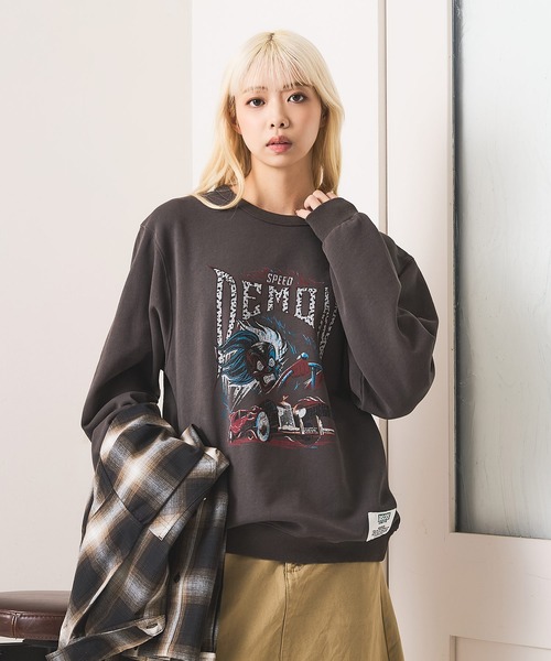 DISCUS(ディスカス)の「【DISCUS/ディスカス】DISCUS×VILLAINS SWEAT ディズニー ヴィランズ クルーネック スウェット(スウェット・レディース・ブラック系その他2/ブラック系その他3/ブラック系その他4/ブラック系その他6/ブラック系その他7/ブラック系/ブラック系その他5/ブラック系その他・MEDIUM/LARGE)」の8枚目の写真