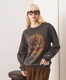 DISCUS(�f�B�X�J�X)�́yDISCUS/�f�B�X�J�X�zDISCUS×VILLAINS SWEAT �f�B�Y�j�[ ���B�����Y �N���[�l�b�N �X�E�F�b�g(�X�E�F�b�g)