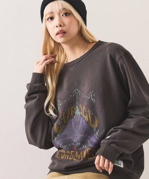 DISCUS(ディスカス)の「【DISCUS/ディスカス】DISCUS×VILLAINS SWEAT ディズニー ヴィランズ クルーネック スウェット(スウェット・レディース・ブラック系その他2/ブラック系その他3/ブラック系その他4/ブラック系その他6/ブラック系その他7/ブラック系/ブラック系その他5/ブラック系その他・MEDIUM/LARGE)」の13枚目の写真