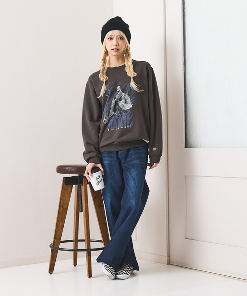 DISCUS(ディスカス)の「【DISCUS/ディスカス】DISCUS×VILLAINS SWEAT ディズニー ヴィランズ クルーネック スウェット(スウェット・レディース・ブラック系その他2/ブラック系その他3/ブラック系その他4/ブラック系その他6/ブラック系その他7/ブラック系/ブラック系その他5/ブラック系その他・MEDIUM/LARGE)」の15枚目の写真