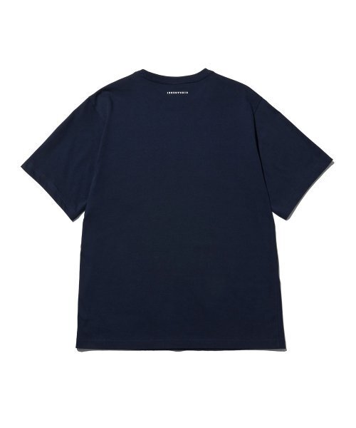 1993STUDIO（1993スタジオ）の「アセンティックアーチロゴTシャツ_ネイビー（Tシャツ/カットソー・レディース・その他・SMALL/MEDIUM/LARGE）」の2枚目の写真