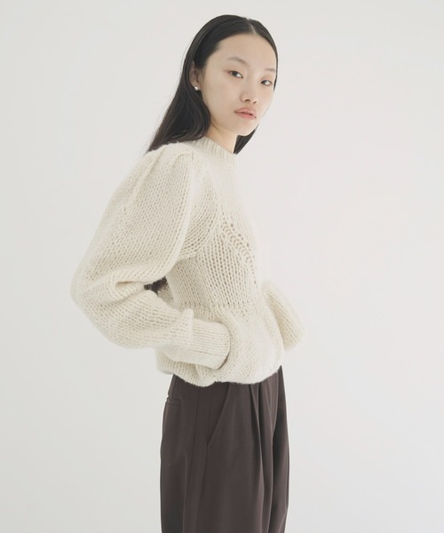 【ちゃみ】CLANE ニットトップス　グレー 新品未使用 PEPLUM HAND KNIT TOPS（ニット/セーター）｜CLANE（クラネ）の