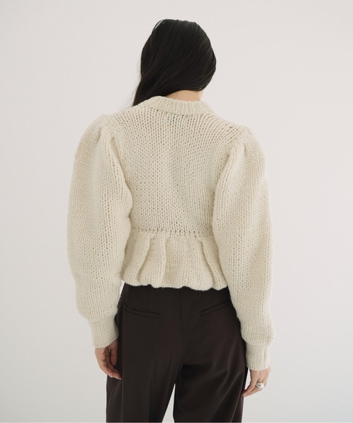 CLANE PEPLUM HAND KNIT TOPSアイボリー2サイズ新品 クラネ CLANE PEPLUM HAND KNIT TOPS （IVORY） -ファッション通販