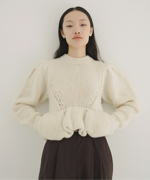 CLANE PEPLUM HAND KNIT TOPSアイボリー2サイズ新品 クラネ CLANE PEPLUM HAND KNIT TOPS （IVORY） -ファッション通販