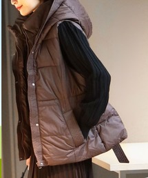 Ehre style（エーレスタイル）の「立体フードベスト 小顔に見せる（ダウンベスト）」