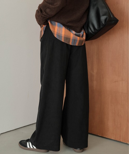 La-gemme(ラジェム)の「コーデュロイ ワイドパンツ(その他パンツ・レディース・カーキ/ブラック/ブラウン/ベージュ・M/L)」の7枚目の写真