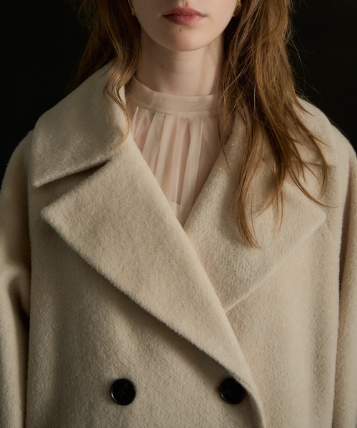 LE'RURE(リルアー)の「Wool blend long coat(チェスターコート・レディース・アイボリー/チャコール/モカ・MEDIUM)」の10枚目の写真