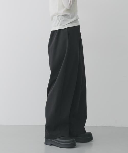 SENSE OF PLACE by URBAN RESEARCH(センスオブプレイスバイアーバンリサーチ)の「ワンポイントシシュウスウェットパンツ(その他パンツ・レディース・グレー/ブラック・SMALL/MEDIUM)」の17枚目の写真