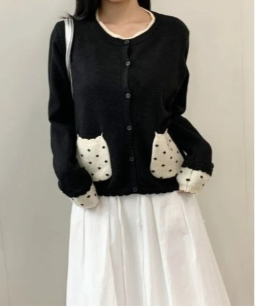 Vini（ヴィニ）の「【ウィッシュコア】レイヤードスタイルドット柄フリルポケットカーディガン（ニット/セーター・レディース・ブラック/グレー・FREE）」の6枚目の写真
