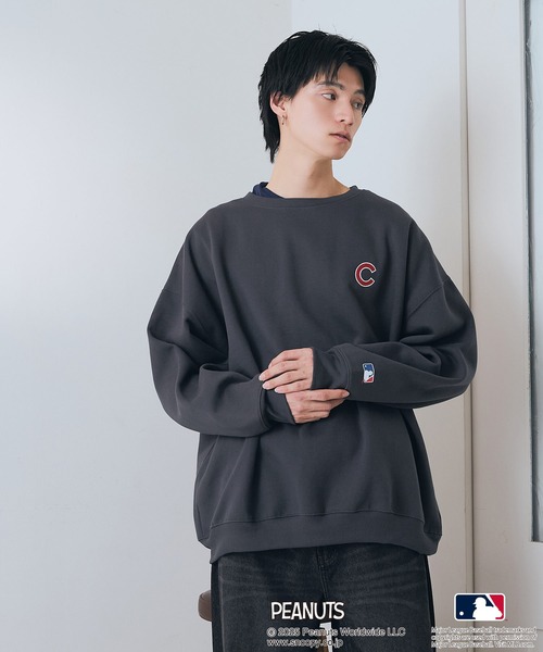 PEANUTS(ピーナッツ)の「【PEANUTS×MLB】【限定オリジナルデザイン】裏起毛トレーナー ヤンキース ドジャース カブス キャラクター ユニセックス(スウェット・メンズ・ブラック系その他3/ベージュ系その他3/グレー系その他/ベージュ系その他2/グレー系その他2/ブルー系その他・MEDIUM/LARGE/X-LARGE)」の13枚目の写真