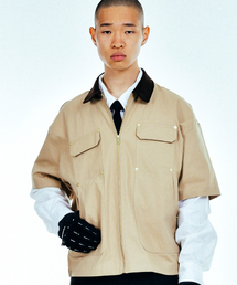 COME（シーオーエムイー）の「[UNISEX] C.O.M.E Mechanic Short Sleeve Work Jacket (Camel)（その他アウター）」