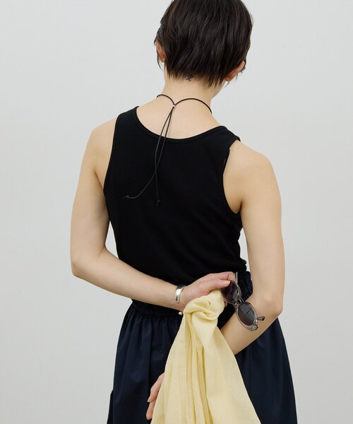 GALLARDAGALANTE（ガリャルダガランテ）の「【前後2way】ハイツイストリブタンク（キャミソール・レディース・レッド/ホワイト/ブラック・FREE）」の11枚目の写真