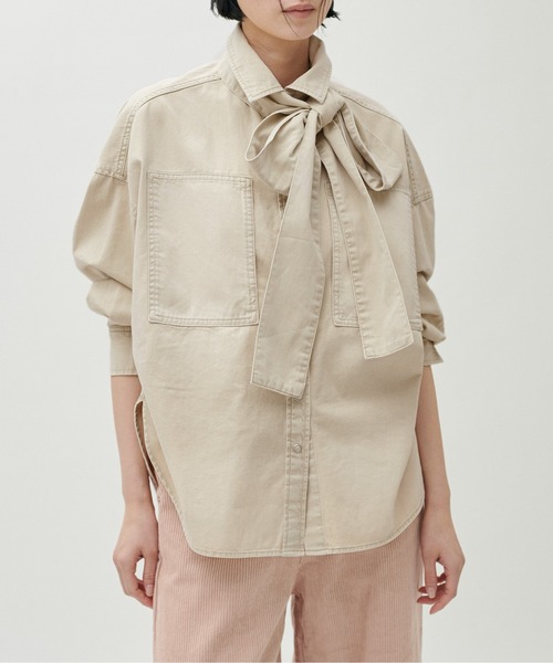 LARUTA(ラルータ)の「【LARUTA】ボウタイBIGポケットデニムブラウス(シャツ/ブラウス・レディース・ライトベージュ/サックスブルー・FREE)」の9枚目の写真