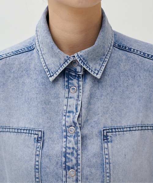 LARUTA(ラルータ)の「【LARUTA】ボウタイBIGポケットデニムブラウス(シャツ/ブラウス・レディース・ライトベージュ/サックスブルー・FREE)」の8枚目の写真