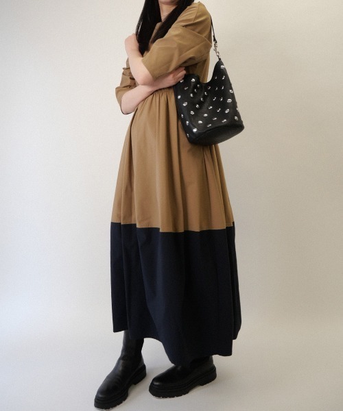 CURI BISCUI（キュリ　ビスキュイ）の「カシメデザインワンショルダー / ショルダーベルト付き（ショルダーバッグ・レディース・モカ/ブラック・FREE）」の5枚目の写真