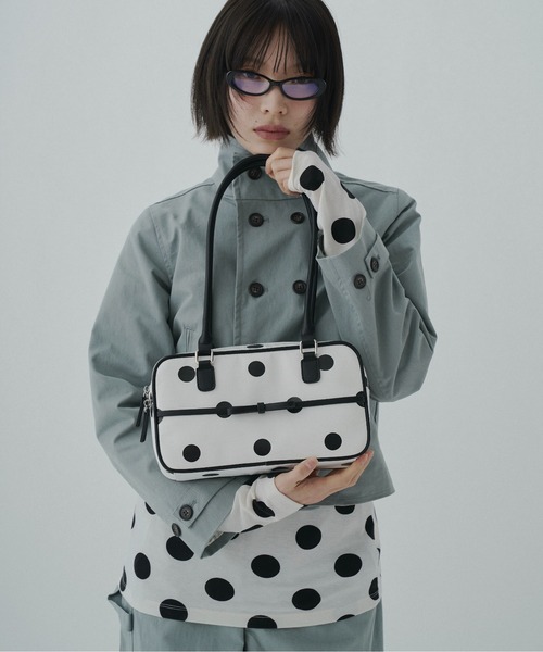 FEKETE（フェケテ）の「polka dot ribbon boston / ドットボストンバッグ（ボストンバッグ・レディース・ホワイト/ブラック・FREE）」の7枚目の写真
