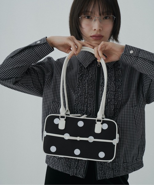 FEKETE（フェケテ）の「polka dot ribbon boston / ドットボストンバッグ（ボストンバッグ・レディース・ホワイト/ブラック・FREE）」の4枚目の写真