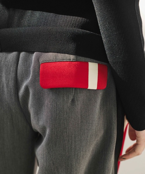 OMMO(オーエムエムオー)の「TRACK MIX TAPERED PT(その他パンツ・レディース・ブルー/レッド・36/38)」の13枚目の写真