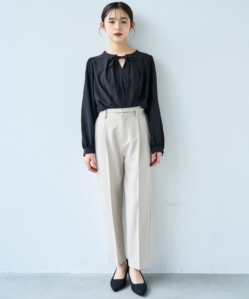 mil（ミル）の「ベルト付き センタープレス テーパードパンツ【セットアップ対応】 【585140】（スラックス・レディース・ブラック/ライトベージュ/グレイッシュベージュ・FREE/S-Short/S-Regular/M-Short/M-Regular）」の20枚目の写真