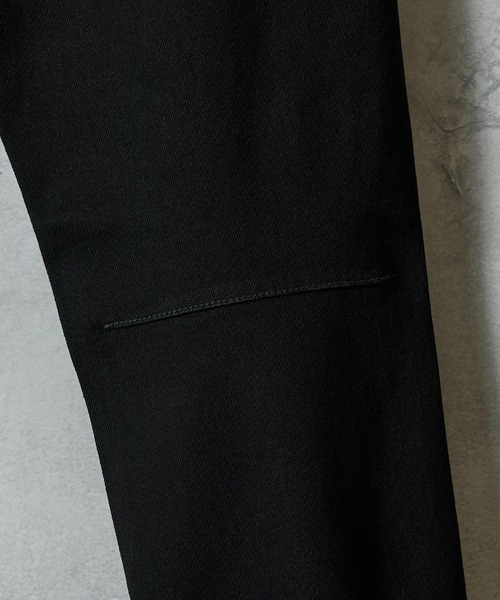 NUMBER (N)INE（ナンバーナイン）の「HAND PAINTED TAPERED SKINNY DENIM JEANS BLACK ONE WASH / ハンドペイント テーパード スキニー デニム ブラック ジーンズ ワンウォッシュ（デニムパンツ・メンズ・ブラック/ブラック系その他2・2/3/4）」の18枚目の写真