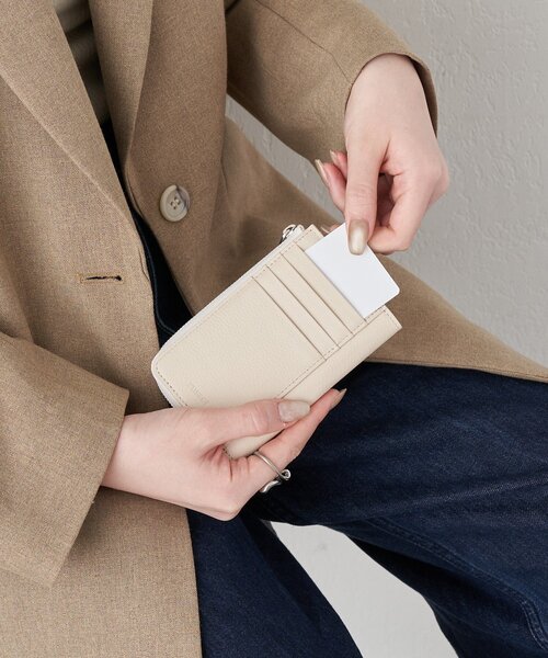 russet（ラシット）の「シンプルプラスフラグメントケース（その他小物・レディース・アイボリー/ブルー系その他/ブラック・FREE）」の18枚目の写真