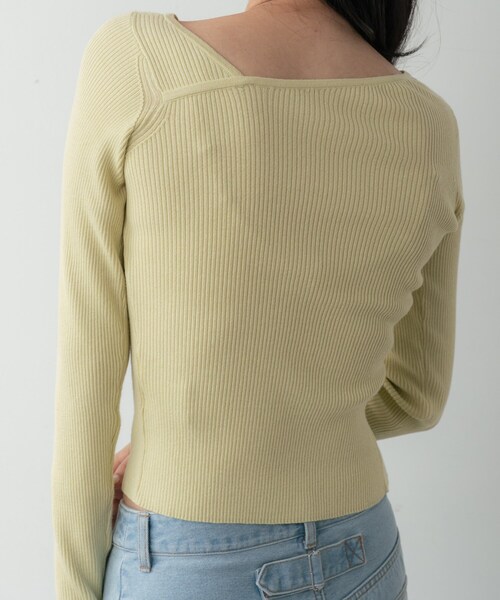 GALLEST(ギャレスト)の「オフショルスリットリブニット(ニット/セーター・レディース・ホワイト/ライトグリーン/ブラック/サックスブルー・38)」の21枚目の写真