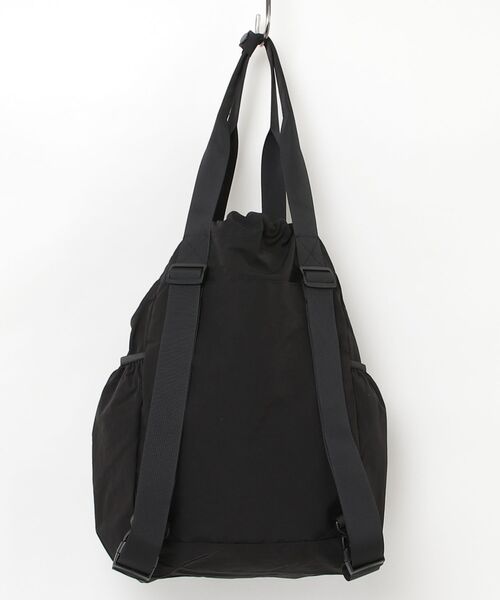 nicott(ニコット)の「NC:TakeMe(テイクミー)Today 2way パーストート(トートバッグ・レディース・ベージュ/ブラック/オフホワイト/グレー・FREE)」の5枚目の写真
