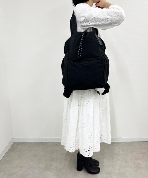 nicott(ニコット)の「NC:TakeMe(テイクミー)Today 2way パーストート(トートバッグ・レディース・ベージュ/ブラック/オフホワイト/グレー・FREE)」の11枚目の写真