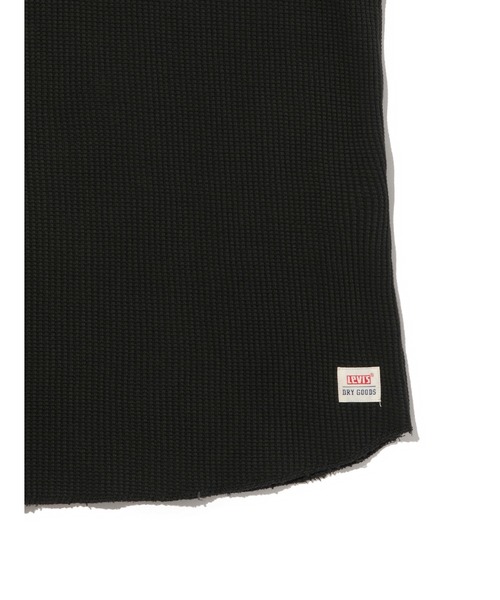 Levi's(リーバイス)の「Levi's/リーバイス ロングスリーブ リラックスサーマルTシャツ(Tシャツ/カットソー・メンズ・ブラック・XL/L/M/S)」の6枚目の写真
