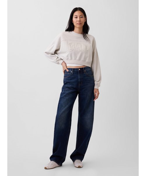GAP（ギャップ）の「フレンチテリー オーバーサイズ GAPロゴ クロップドスウェットシャツ（スウェット・レディース・ライトグレー/ブラック/クリーム・XXS/XL/L/M/S/XS）」の10枚目の写真