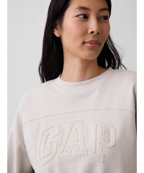 GAP（ギャップ）の「フレンチテリー オーバーサイズ GAPロゴ クロップドスウェットシャツ（スウェット・レディース・ライトグレー/ブラック/クリーム・XXS/XL/L/M/S/XS）」の14枚目の写真
