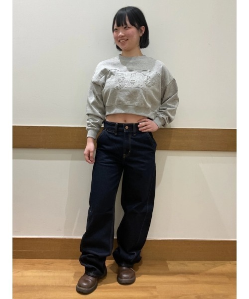GAP（ギャップ）の「フレンチテリー オーバーサイズ GAPロゴ クロップドスウェットシャツ（スウェット・レディース・ライトグレー/ブラック/クリーム・XXS/XL/L/M/S/XS）」の17枚目の写真
