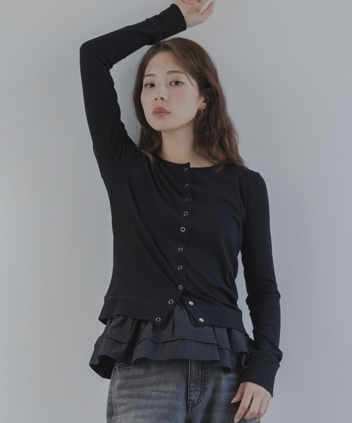 URBAN RESEARCH Sonny Label（アーバンリサーチサニーレーベル）の「『WEB限定』裾フリルカットアンサンブル（Tシャツ/カットソー・レディース・グレー/オフホワイト/ブラック・FREE）」の2枚目の写真