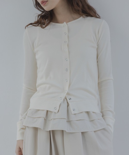 URBAN RESEARCH Sonny Label（アーバンリサーチサニーレーベル）の「『WEB限定』裾フリルカットアンサンブル（Tシャツ/カットソー・レディース・グレー/オフホワイト/ブラック・FREE）」の6枚目の写真