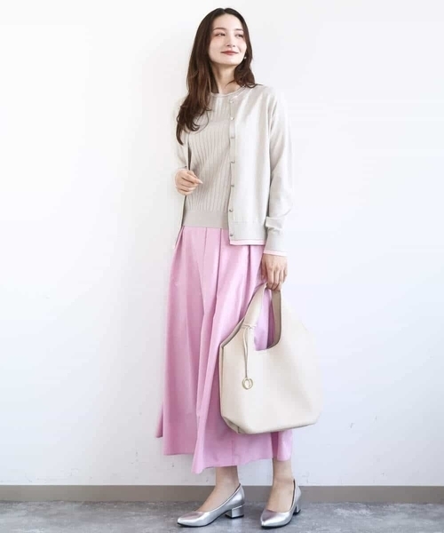 MK MICHEL KLEIN(エムケーミッシェルクラン)の「タックフレアスカート(無地)/洗える(スカート・レディース・ピンク・38)」の7枚目の写真